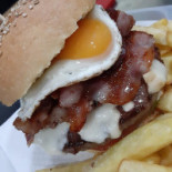 Saloon Comida