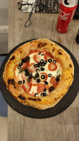 Fuorigrotta Pizzeria food