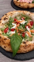 Fuorigrotta Pizzeria food