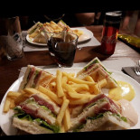 Double Malt Brewery Pub Comida