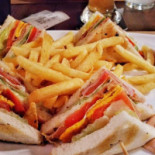 Double Malt Brewery Pub Comida