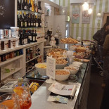 Il Piccolo À l'intérieur