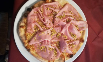Pizzeria La Curvetta food