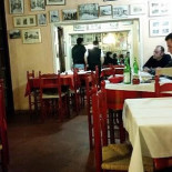Dei Pini Dentro