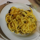 Dei Pini Comida