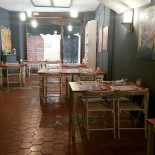 Old Pig À l'intérieur