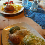 Hahnspielhütte Nourriture