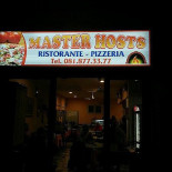 Master Hosts Extérieur