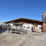 Helmrestaurant Exterior