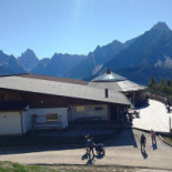 Helmrestaurant Exterior