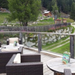 Helmrestaurant Exterior