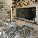 Pizzeria Da Sandro inside