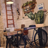 Le Petit Bistr96 Dentro