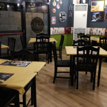 Arnold's À l'intérieur