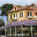 Syrenuse Exterior