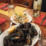 Trattoria Sora Delia inside
