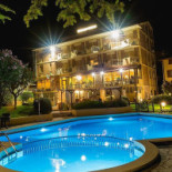 Adria Resort Extérieur