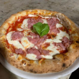 L'angolo Pizza E Altro Comida