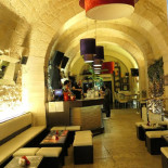 Babalù À l'intérieur