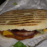 Simon Pub Comida