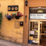 Silver Spuleti Exterior