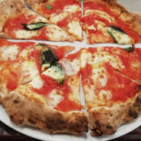Avalon Wellness And Medical Center food