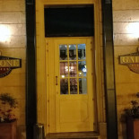 Gallone Exterior