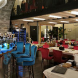 Eccellente Inside
