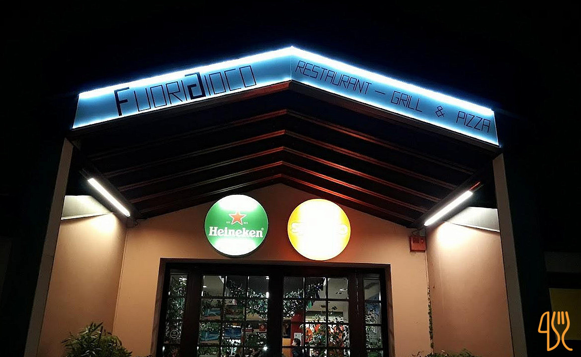 Fuori Gioco Exterior