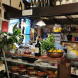 Alla Sorgente inside