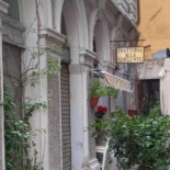 Alla Sorgente outside