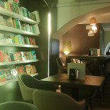 Caffè Dei Libri À l'intérieur