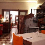 Albronsèr À l'intérieur