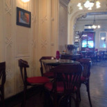 Caffè Tommaseo À l'intérieur