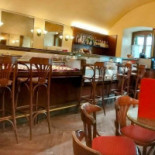 Caffè Tommaseo À l'intérieur