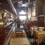 Mascalzone Latino Trieste À l'intérieur