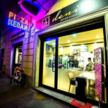 Deniz Kebab Esterno