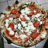 'O Scugnizzo Comida