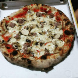 'O Scugnizzo Comida