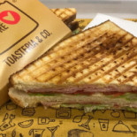 Toastamore Comida