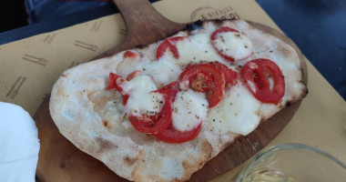 Prosciutteria La Douja food