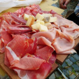 Prosciutteria La Douja food