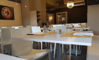 Dual Pizzeria inside