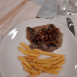 Villa Colanzi Comida