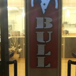 Pizzabull À l'intérieur