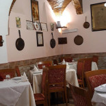Pizzeria La Pergola Dentro