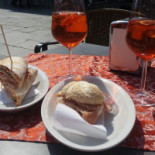 Galuppi Comida