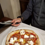 Enea E Pizzeria Nourriture