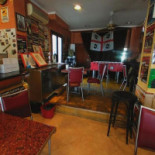 Barbone In Rock Ventimiglia À l'intérieur