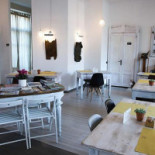 Less Gastronomico À l'intérieur